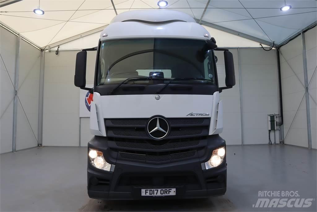 Mercedes-Benz ACTROS 1840 牵引车