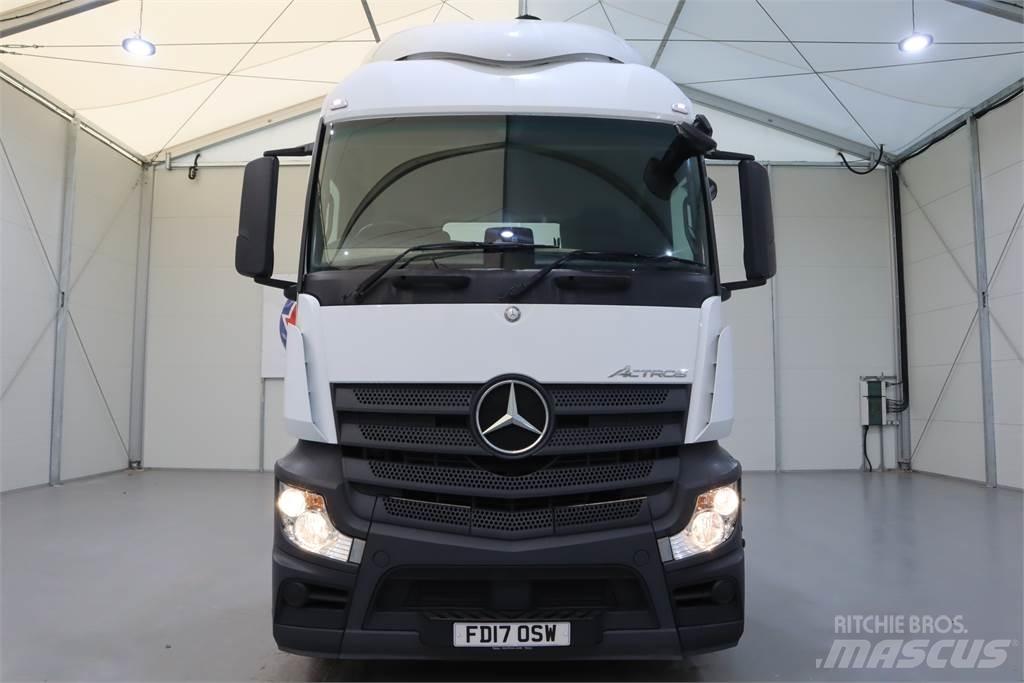 Mercedes-Benz ACTROS 1840 牵引车