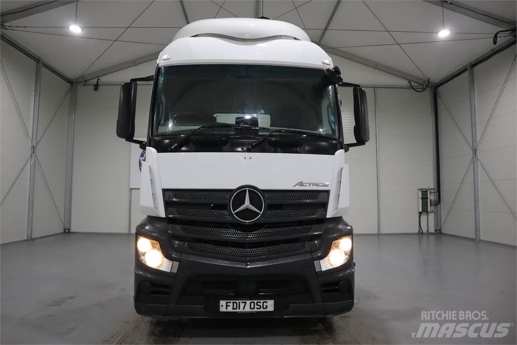 Mercedes-Benz ACTROS 1840 牵引车
