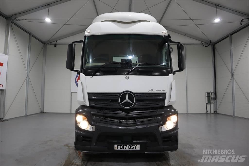 Mercedes-Benz ACTROS 1840 牵引车