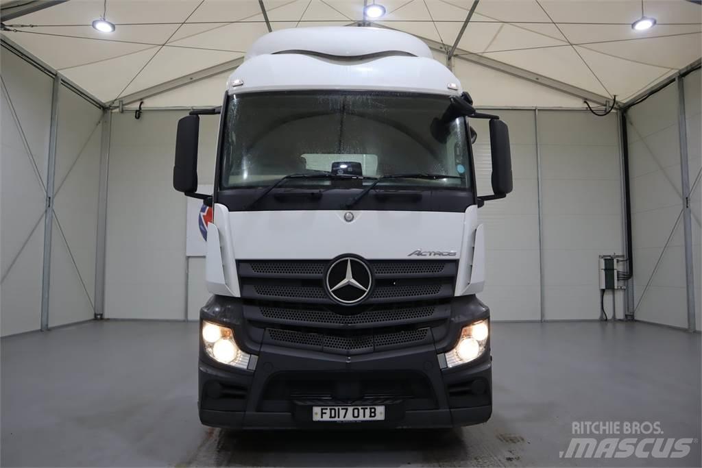 Mercedes-Benz ACTROS 1840 牵引车