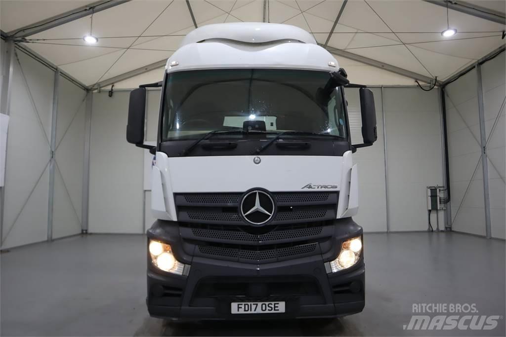 Mercedes-Benz ACTROS 1840 牵引车