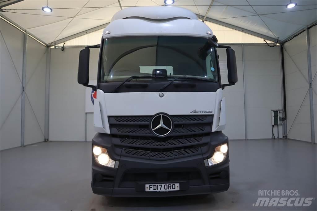 Mercedes-Benz ACTROS 1840 牵引车