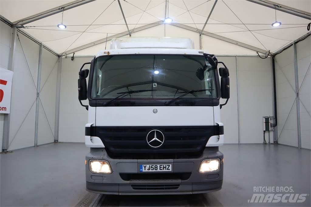 Mercedes-Benz ACTROS 1841 牵引车