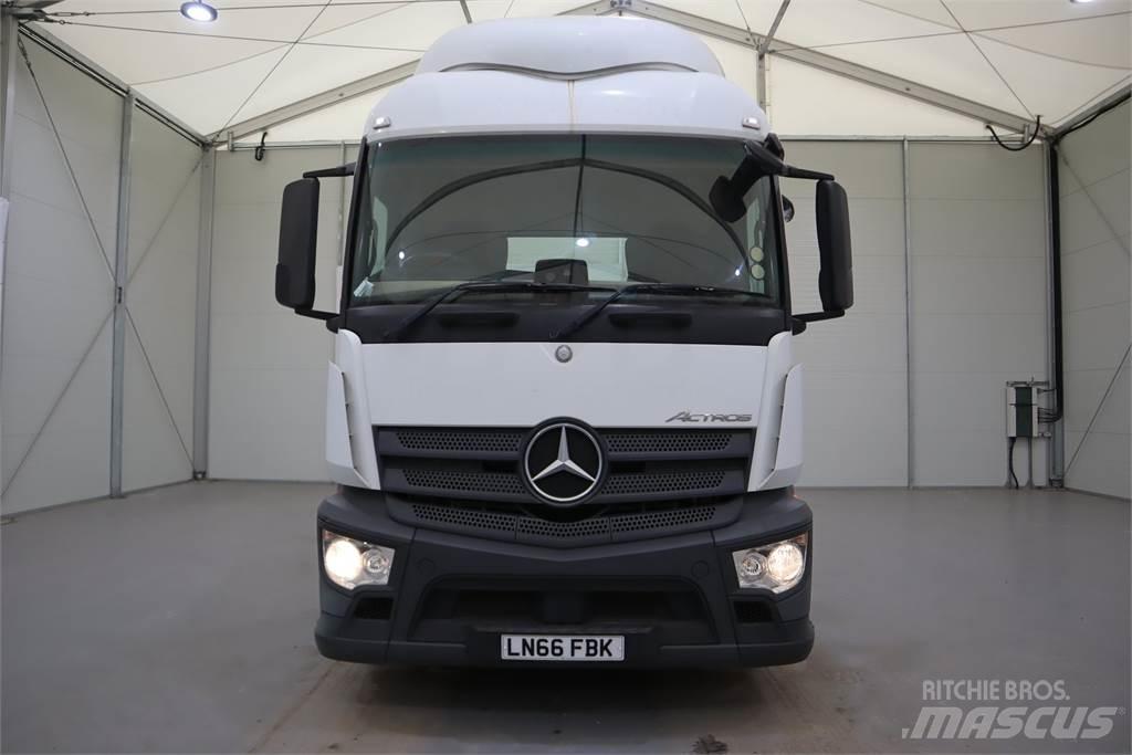 Mercedes-Benz ACTROS 1843 牵引车