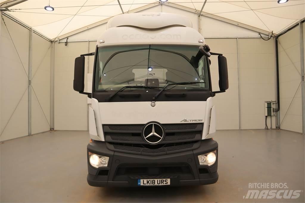 Mercedes-Benz Actros 1843 牵引车