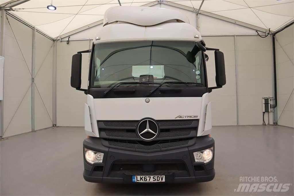 Mercedes-Benz Actros 1843 牵引车