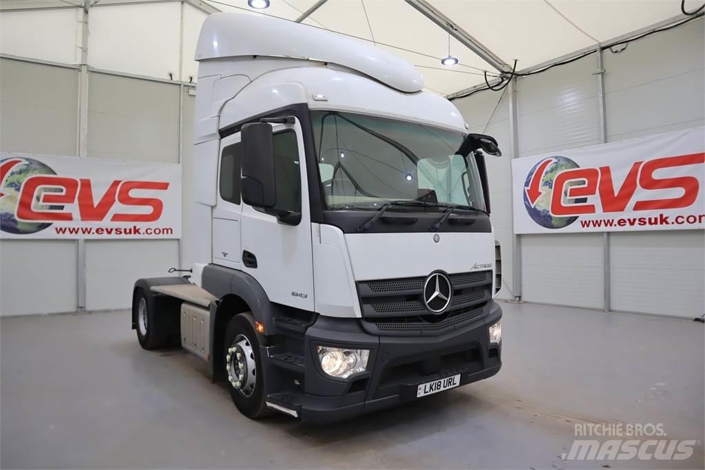 Mercedes-Benz Actros 1843 牵引车