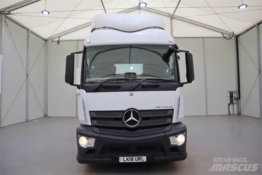 Mercedes-Benz Actros 1843 牵引车