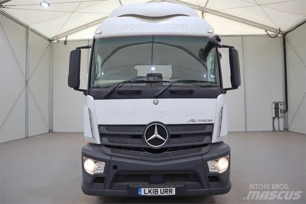 Mercedes-Benz Actros 1843 牵引车