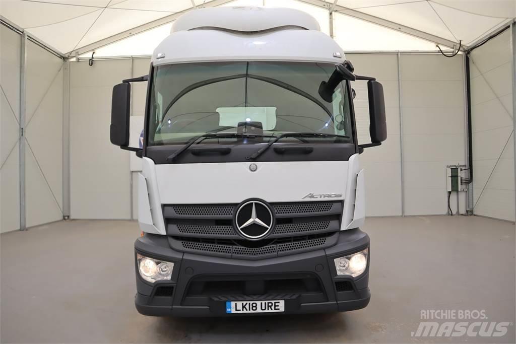 Mercedes-Benz Actros 1843 牵引车