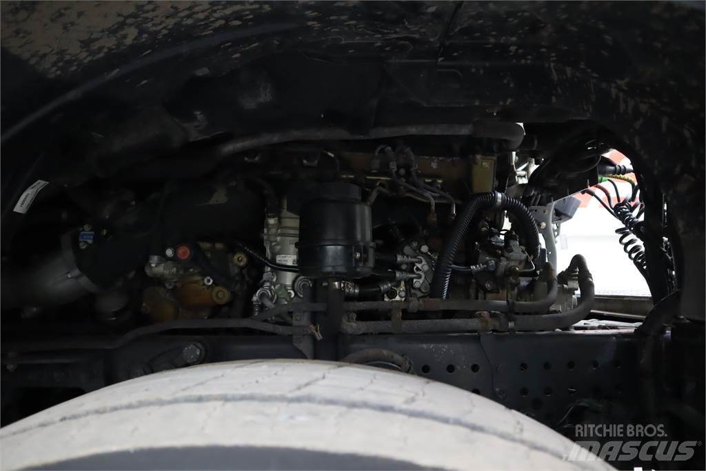 Mercedes-Benz Actros 1843 牵引车
