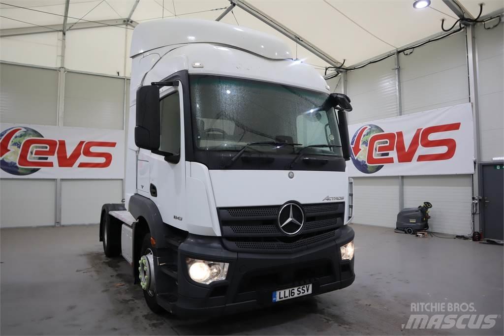 Mercedes-Benz Actros 1843 牵引车