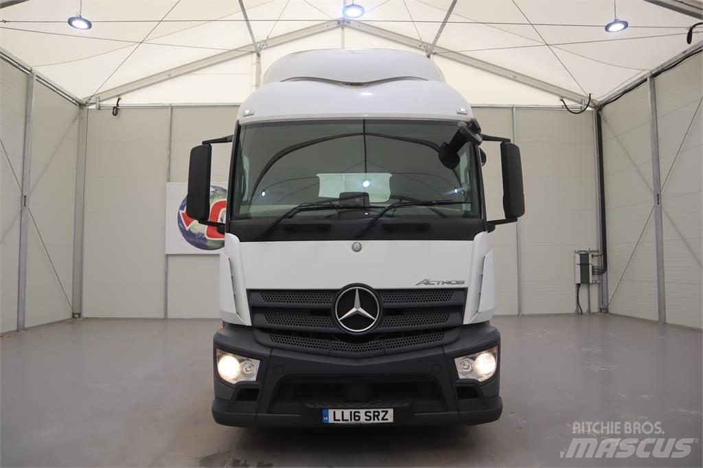 Mercedes-Benz Actros 1843 牵引车