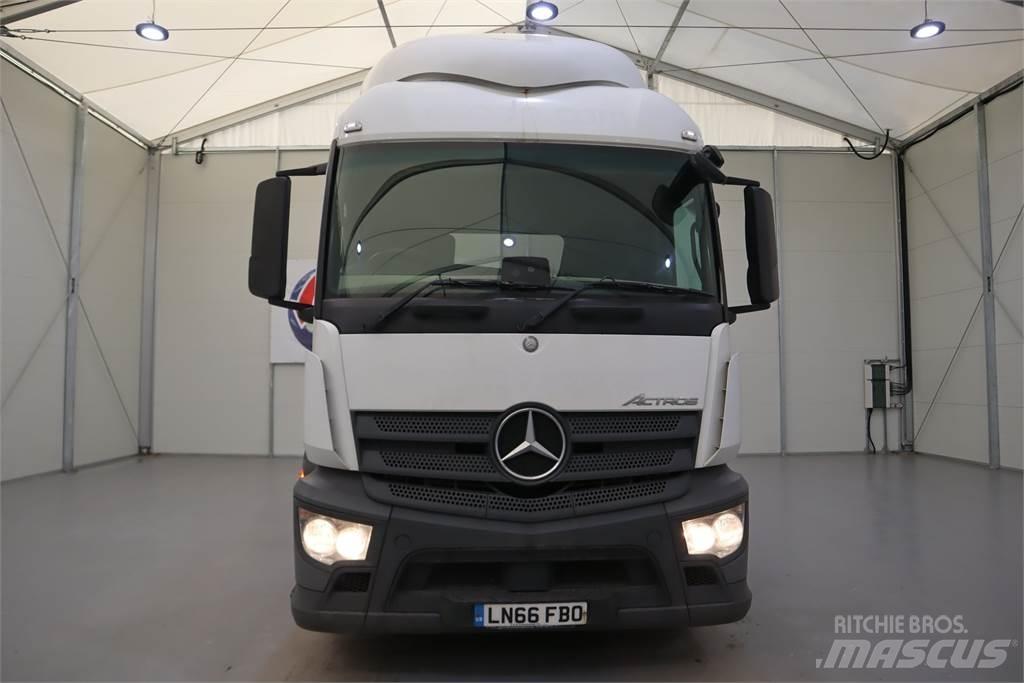 Mercedes-Benz ACTROS 1843 牵引车