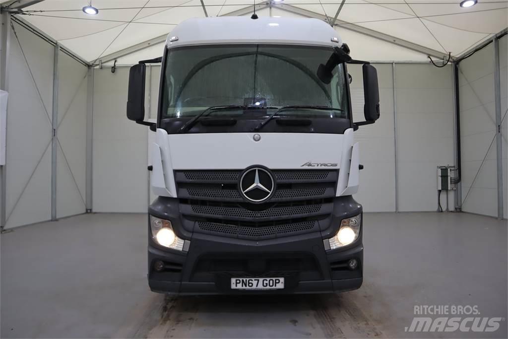 Mercedes-Benz ACTROS 1846 牵引车