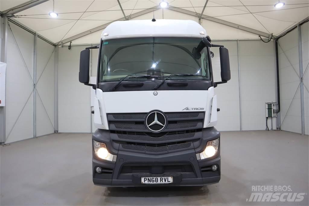 Mercedes-Benz ACTROS 1846 牵引车