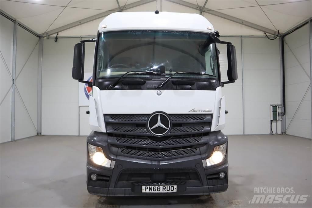 Mercedes-Benz ACTROS 1846 牵引车