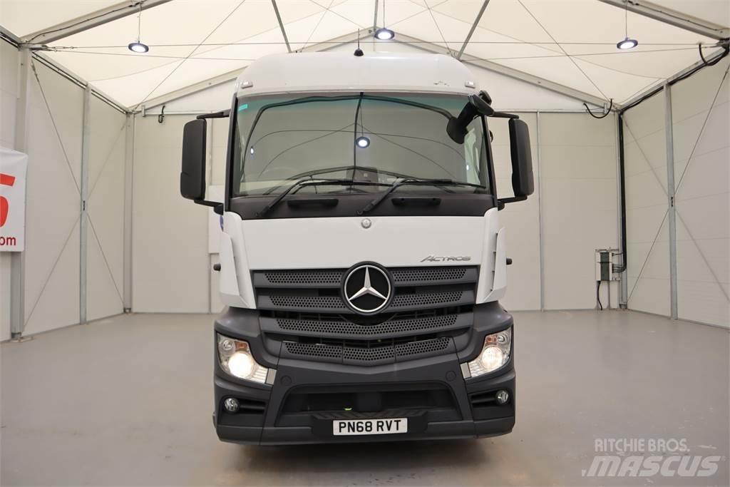 Mercedes-Benz ACTROS 1846 牵引车