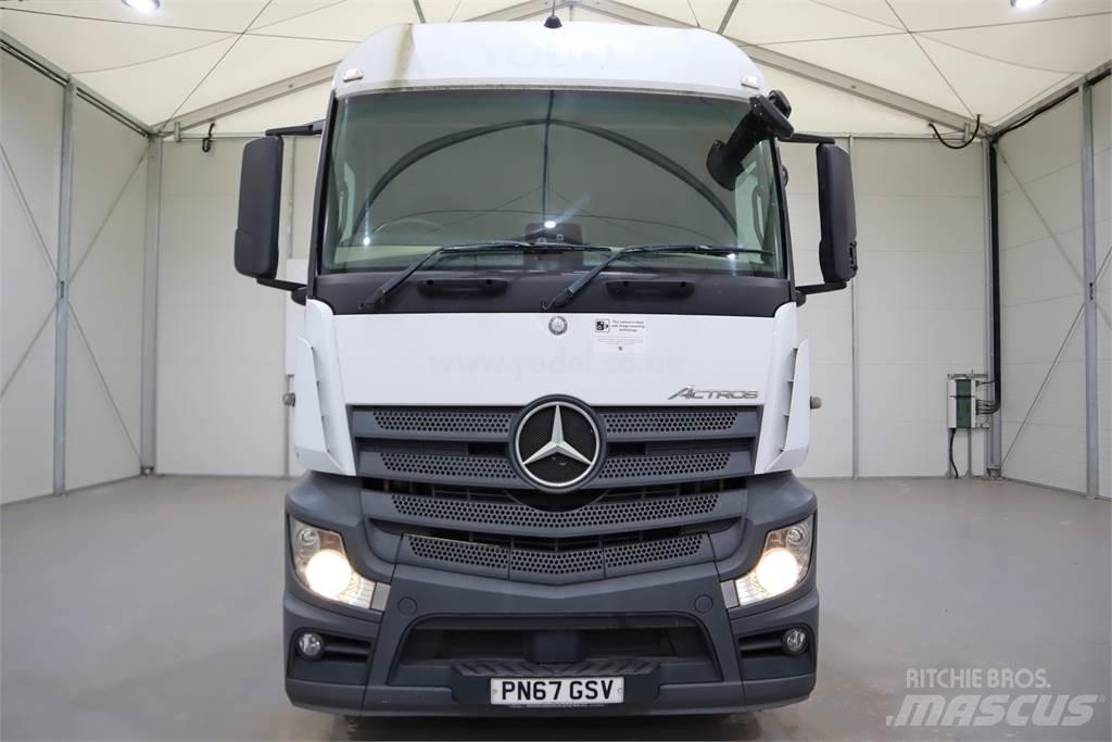 Mercedes-Benz ACTROS 1846 牵引车