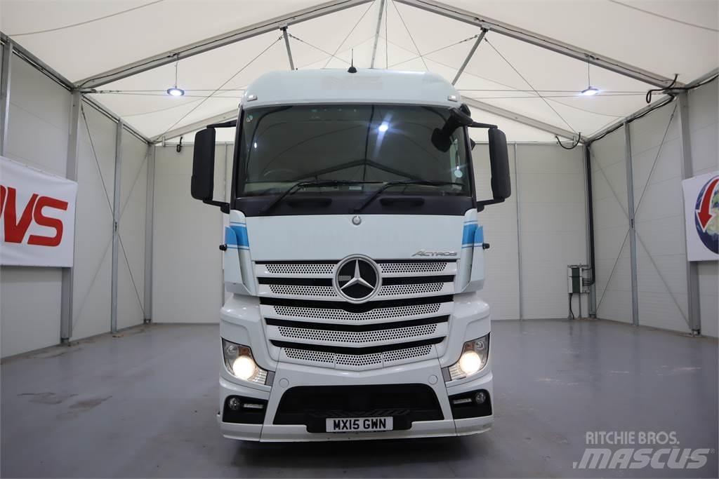 Mercedes-Benz Actros 2345 牵引车