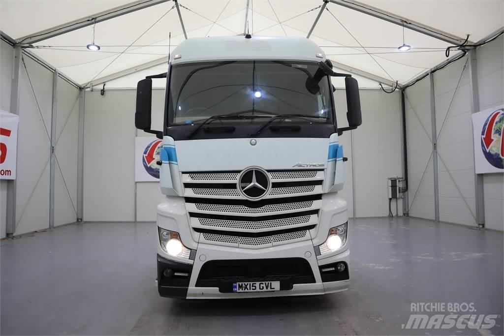 Mercedes-Benz ACTROS 2345 牵引车