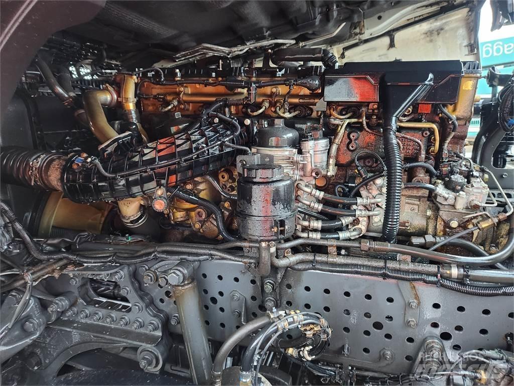 Mercedes-Benz ACTROS 2345 牵引车