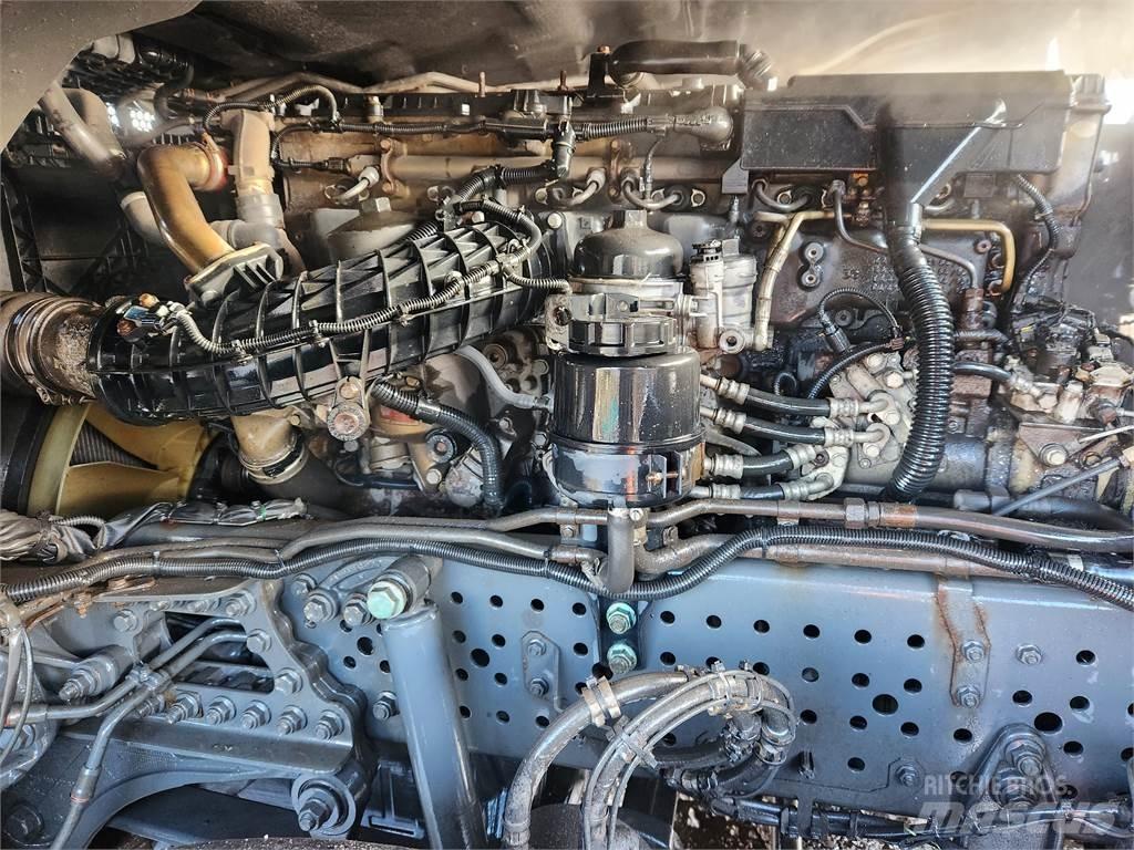 Mercedes-Benz ACTROS 2345 牵引车
