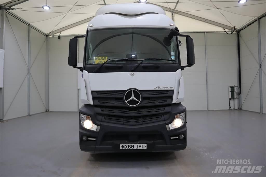 Mercedes-Benz Actros 2543 牵引车
