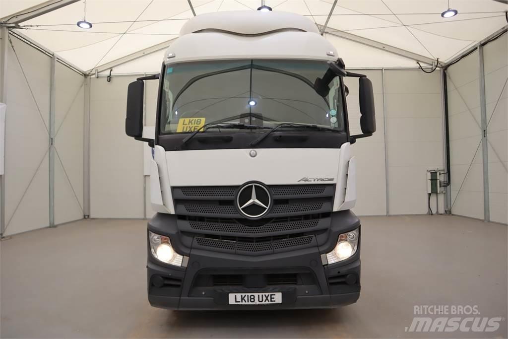 Mercedes-Benz Actros 2543 牵引车