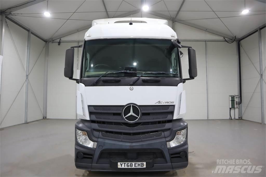 Mercedes-Benz Actros 2543 牵引车