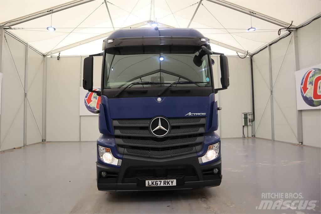 Mercedes-Benz Actros 2543 牵引车