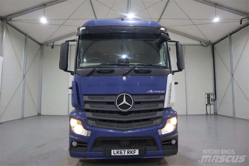 Mercedes-Benz ACTROS 2543 牵引车