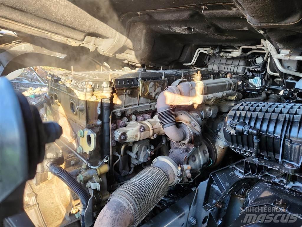 Mercedes-Benz ACTROS 2543 牵引车