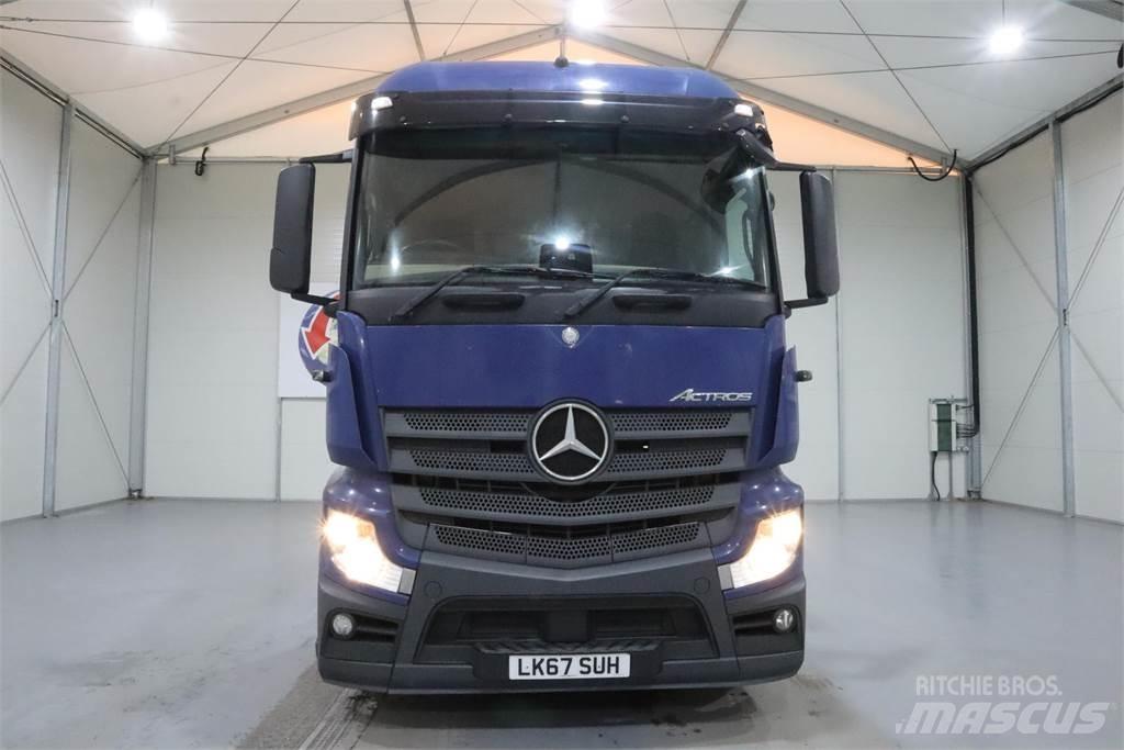 Mercedes-Benz ACTROS 2543 牵引车