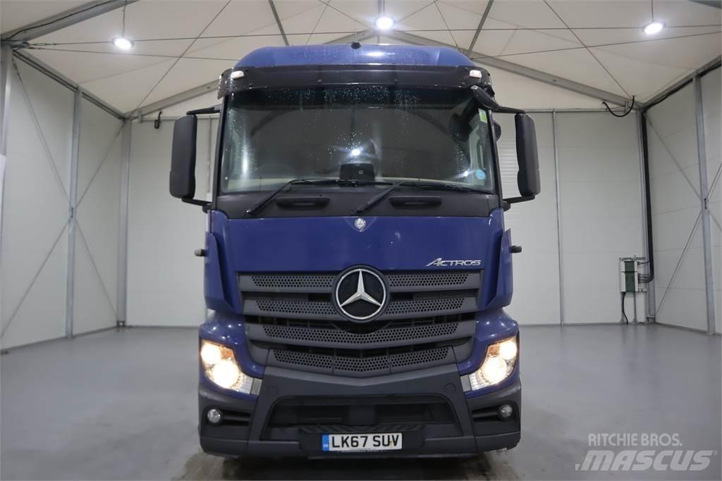 Mercedes-Benz ACTROS 2543 牵引车
