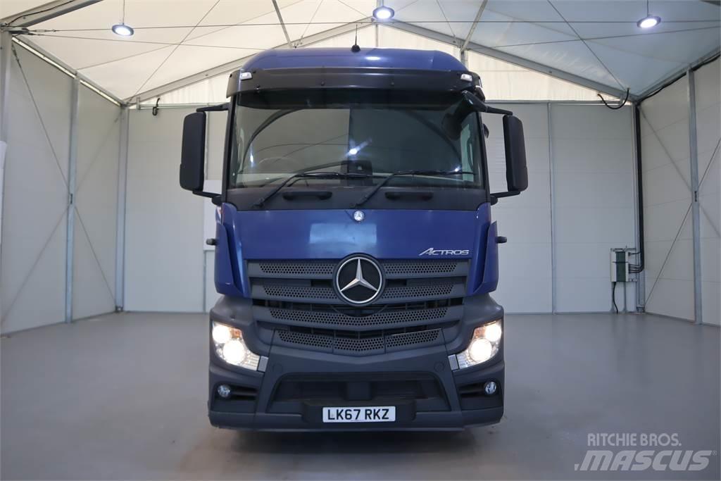 Mercedes-Benz ACTROS 2543 牵引车