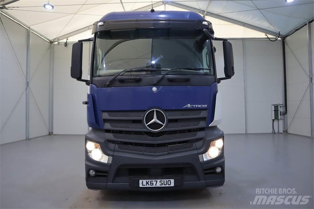 Mercedes-Benz ACTROS 2543 牵引车