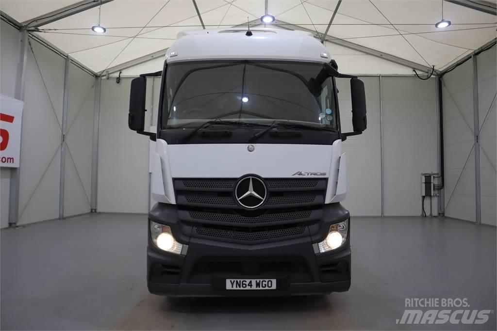Mercedes-Benz ACTROS 2543 牵引车