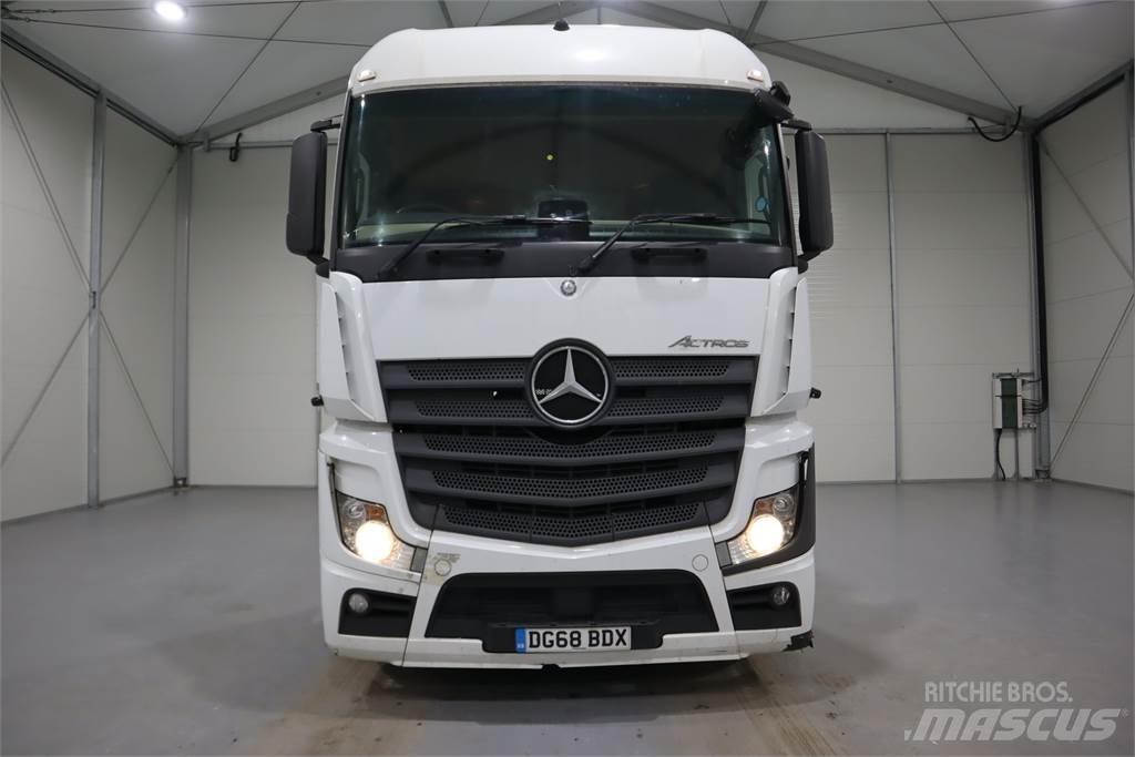 Mercedes-Benz ACTROS 2545 牵引车
