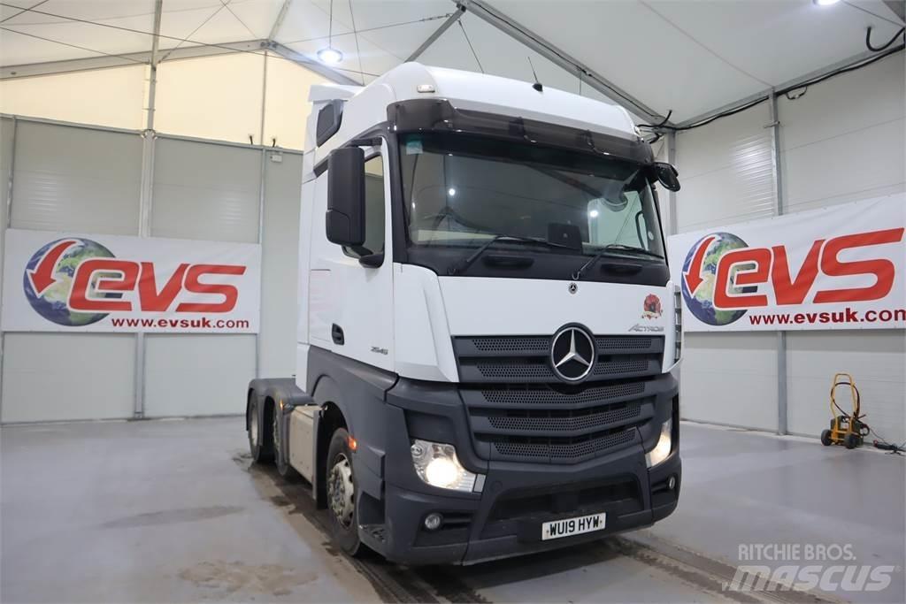 Mercedes-Benz Actros 2545 牵引车