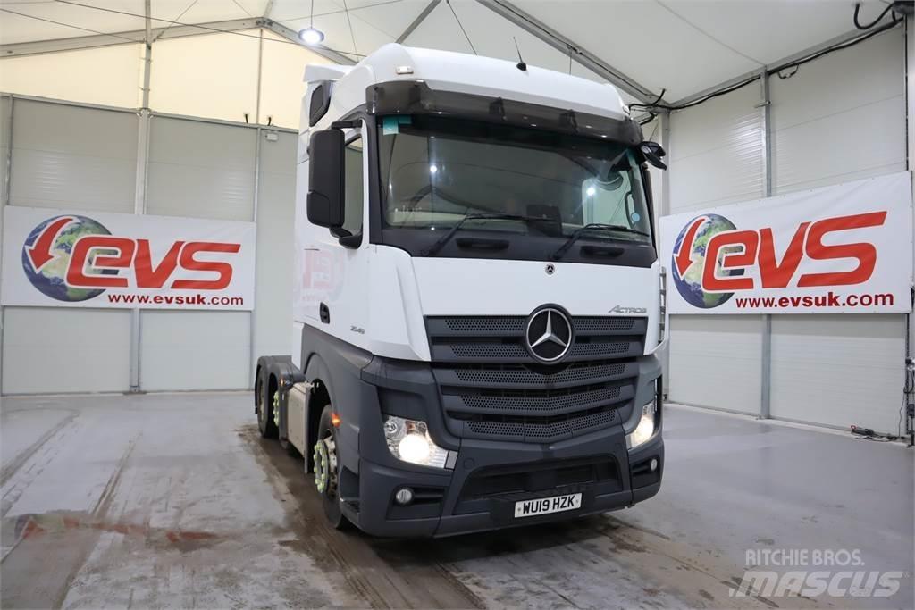 Mercedes-Benz Actros 2545 牵引车