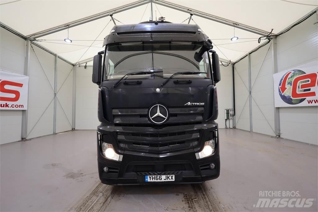 Mercedes-Benz Actros 2545 牵引车