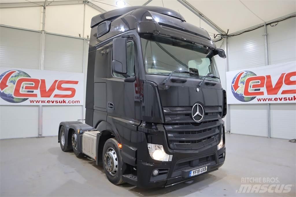 Mercedes-Benz Actros 2545 牵引车