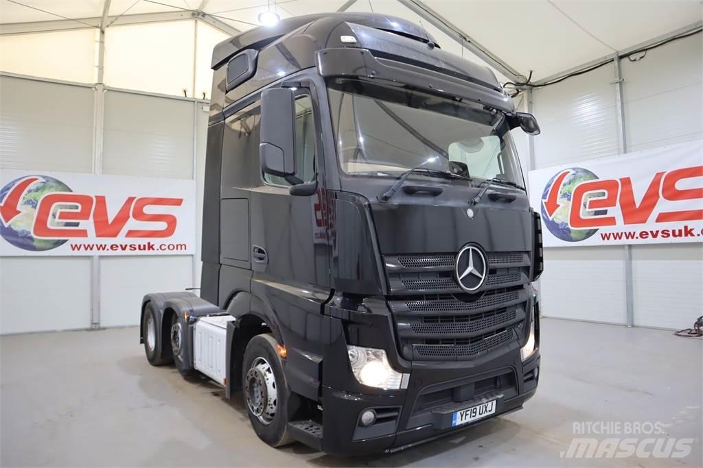 Mercedes-Benz Actros 2545 牵引车