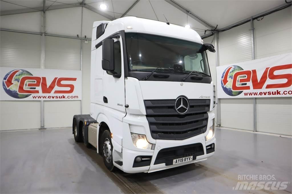 Mercedes-Benz Actros 2545 牵引车