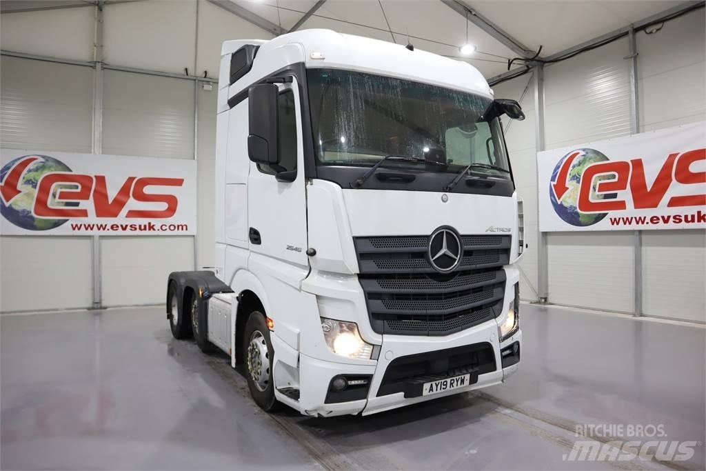 Mercedes-Benz Actros 2545 牵引车