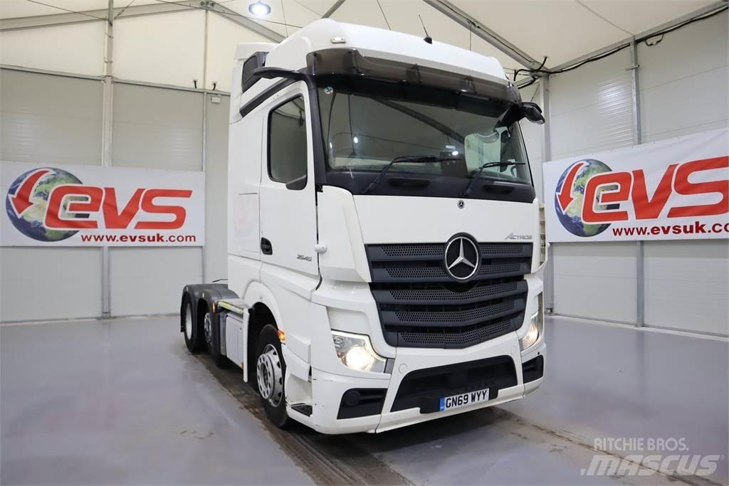 Mercedes-Benz Actros 2545 牵引车