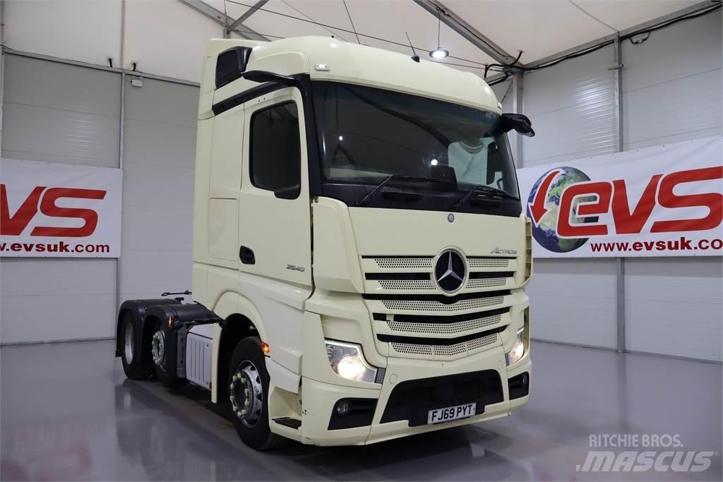 Mercedes-Benz Actros 2545 牵引车