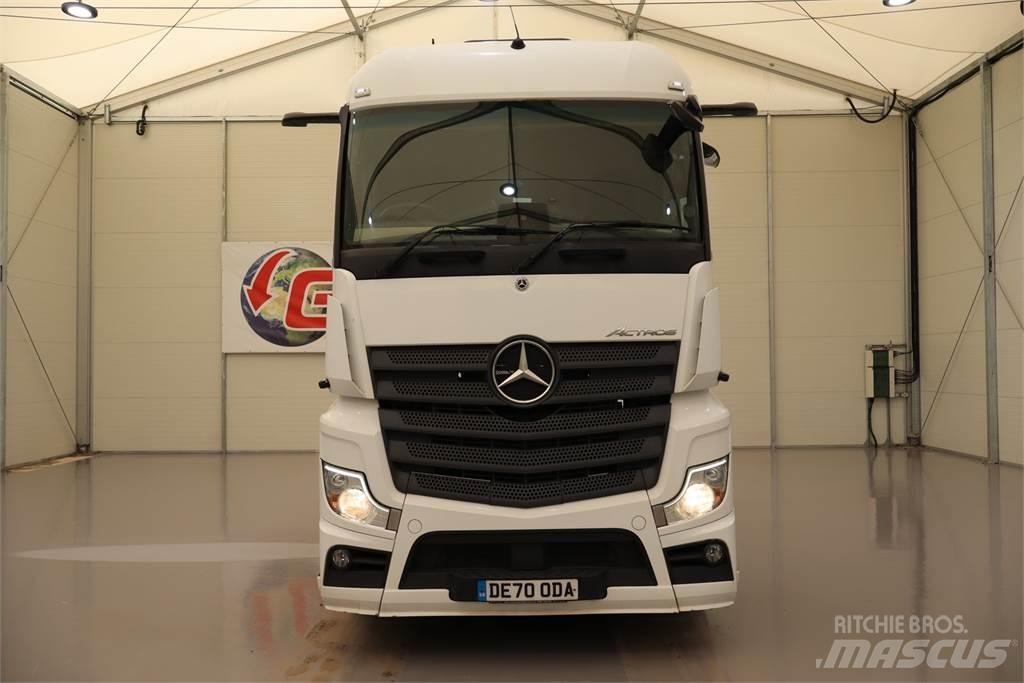 Mercedes-Benz Actros 2545 牵引车